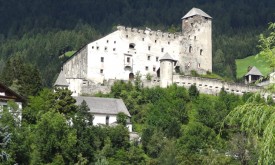 Burg Heinfels soll stolzes Wahrzeichen bleiben