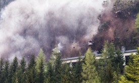 Erste Sprengungen auf dem Felbertauern Erste Sprengungen auf dem Felbertauern
