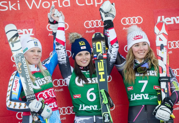 Das Siegerinnentrio, im Bild v.l.: Jessica Lindell-Vikarby (SWE), Anna Fenninger (AUT) und Mikaela Shiffrin (USA). Foto: Expa/Gruber