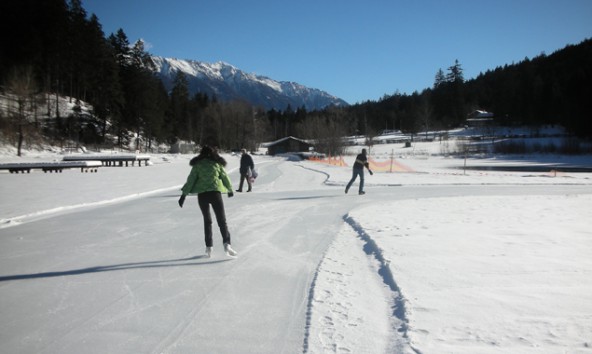 Tristacher-See-Eislaufen