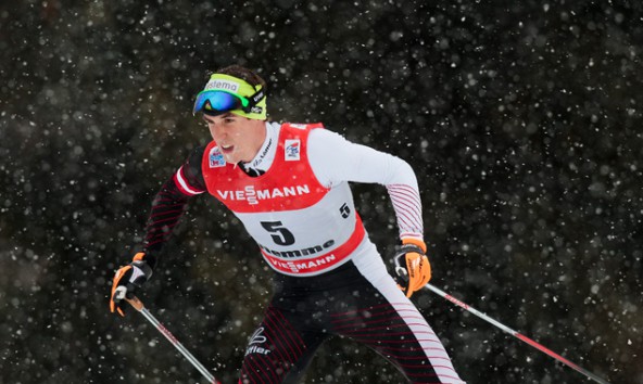 Johannes Dürr in Lago di Tesero bei der FIS Tour de Ski. Foto: EXPA/Federico Modica