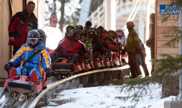 Nach den großen Schneefällen musste der Betrieb des Osttirodlers vorübergehend eingestellt werden. Foto: Brunner Images