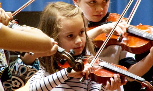 Neben klassischen Werken präsentieren die Musiktalente auch Volksmusik. Foto: Stadtkultur Lienz