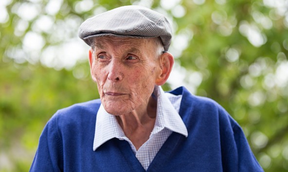 Kaum zu glauben, aber er ist 100 Jahre alt: Anton Presslaber aus Matrei in Osttirol. Fotos: Expa/Groder