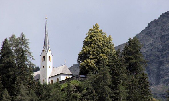 Das Helenenkirchl ist Ausgangspunkt und Namensgeber des Festes.