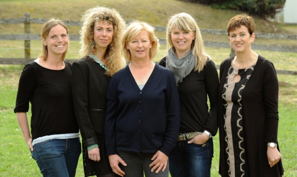 Das Team von "arbas" Lienz v.l.: Angelika Mahl, Daria Egger, Gerda Willmann, Bettina Saiger, Gerlinde Kieberl. Foto: arbas