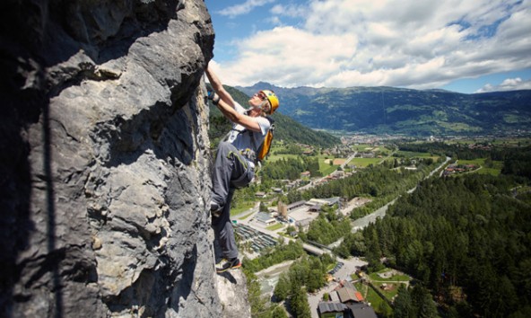 Sportkletterlehrer wird in Tirol als Beruf etabliert.