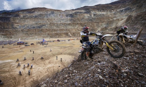 Der Virger Manuel Jestl landete beim Erzbergrodeo 2014 auf Platz 37. Seine Fahrt dokumentierte der 23-Jährige mit einer Helmkamera. Foto: Motorradreporter