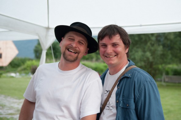 Marcus Stotter(links) und Oliver Deutsch laden zu Pix & Vibes. 