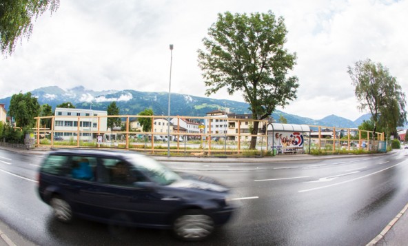 bauzaun-kaufhaus-lienz2