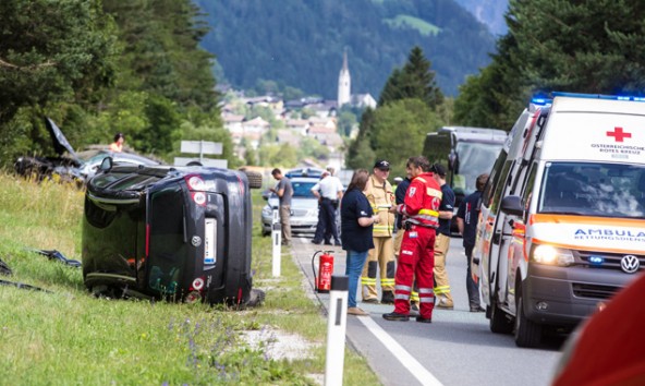 schwerer-unfall-in-ainet