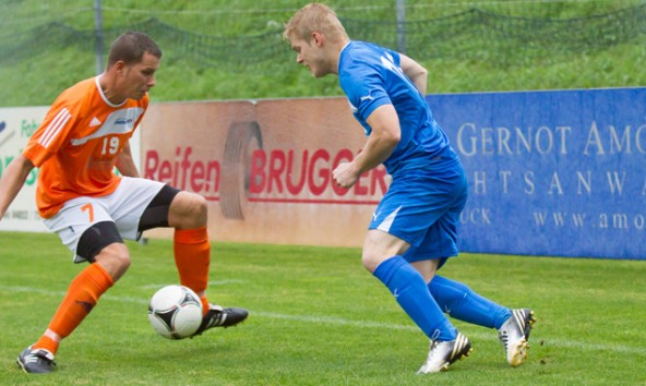 Die Matreier waren auf eigenem Rasen diesmal nicht zu stoppen und besiegten die Gäste aus dem Mölltal klar. Foto: Brunner Images