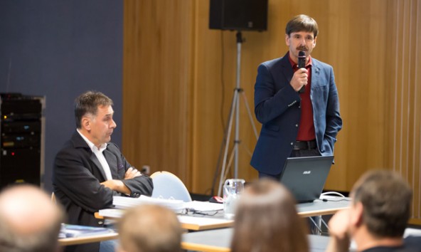 Sie werden nicht müde, vor Natura 2000 zu warnen und halten an den Kraftwerksplänen an der Oberen isel fest: Anton Steiner (links) und Dietmar Ruggenthaler. Foto: Brunner Images