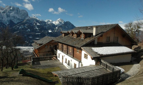 In seiner Art einzigartig: das Therapiezentrum Ederhof in Stronach auf dem Iselsberg.