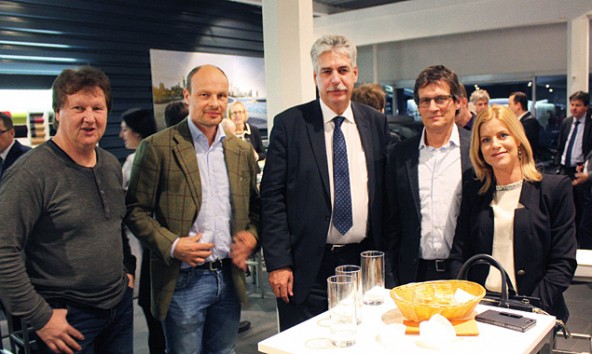 Andreas Ortner, Lukas Frey, Finanzminister Hans-Jörg Schelling, Ernst Joast und Silke Steiner. Foto: VP-Lienz