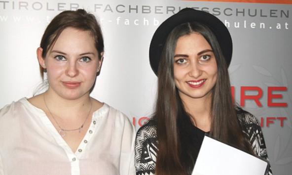 Magdalena Indrist (links) wurde Zweite hinter Anja Monitzer. Foto: TFBS Lienz