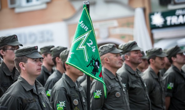 Die Rekruten des Jägerbataillons 24 wurden für ihre Disziplin, Leistungsfähigkeit und ihr Durchhaltevermögen gelobt. Fotos: Brunner Images