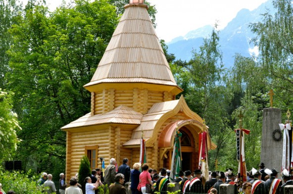 Die Erbauung dieser Kapelle schien lange unmöglich. Inzwischen gehört sie ins fixe Umgebungsbild der Peggetz. Foto: Ingruber