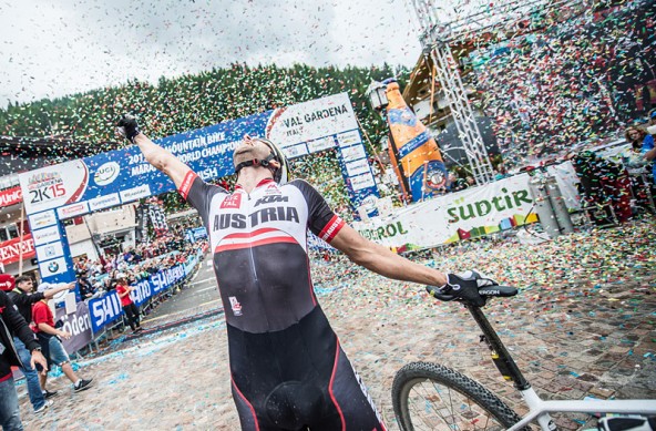 Alban Lakata ist der derzeit beste Marathon-Mountainbiker der Welt! Wir gratulieren dem frischgebackenen Weltmeister! Foto: Radsportverband