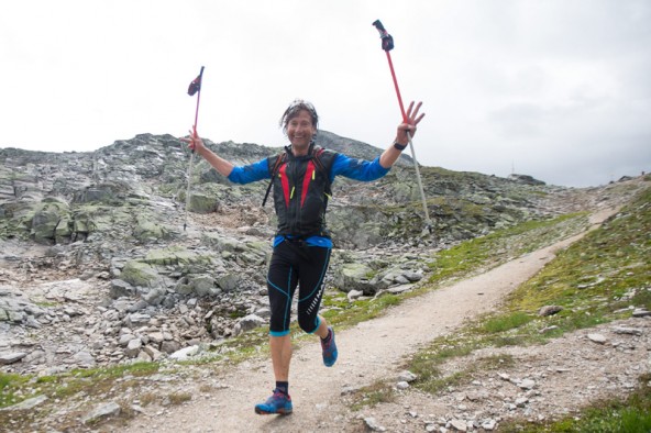 Martin Gratz auf dem Weg in Richtung Kaprun. Ein Weilchen muss er noch laufen … 