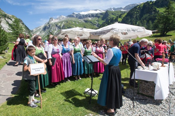 Die Jubilare jubilieren: Der Chor VoKals ist zehn Jahre alt.