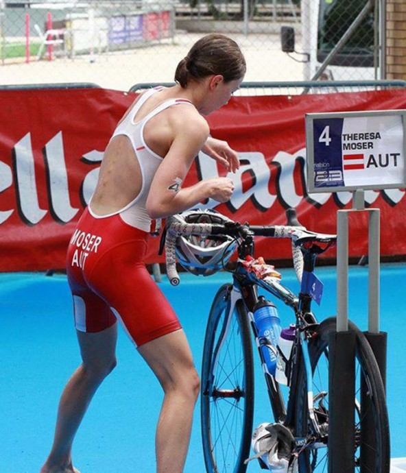 Bei der EM erreichte die Osttirolerin im Schwimmen, Biken und Laufen auch die Qualifikation für die WM.
