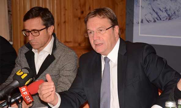 Ihre Gesamtbilanz für den Sommer zogen Tirols oberste Touristiker mit Josef Margreiter (links) und LH Günther Platter in Sölden.