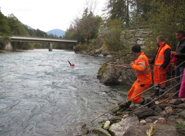 wasserrettung-flussbau1