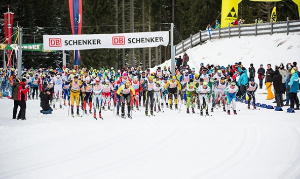 Der Start zum Dolomitenlauf-Classicrace 2016 in Obertilliach. Fotos: Expa/Gruber