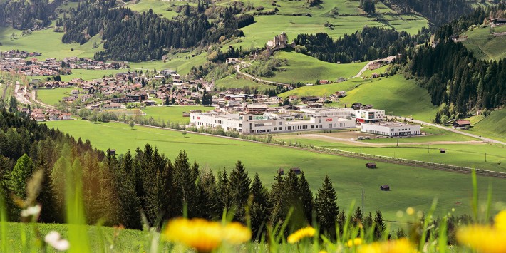 loacker-werk-und-burg-heinfels