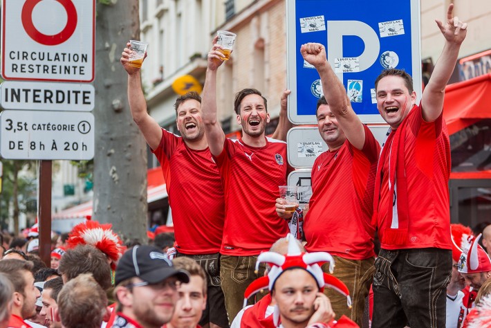 osttiroler-fans-in-paris-euro-2016